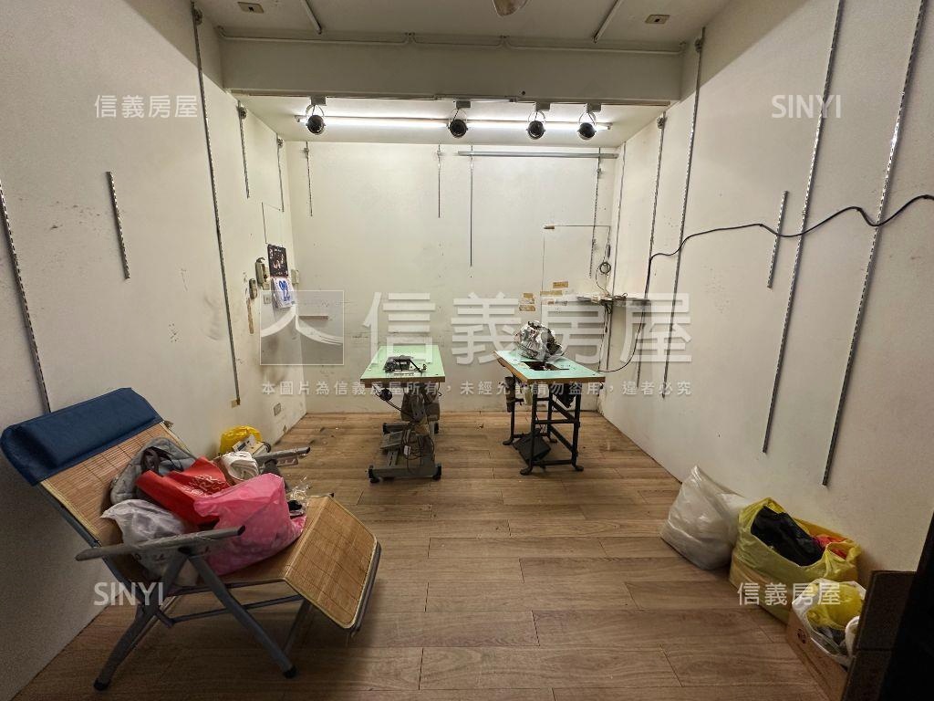 松山車站小品再現江湖房屋室內格局與周邊環境