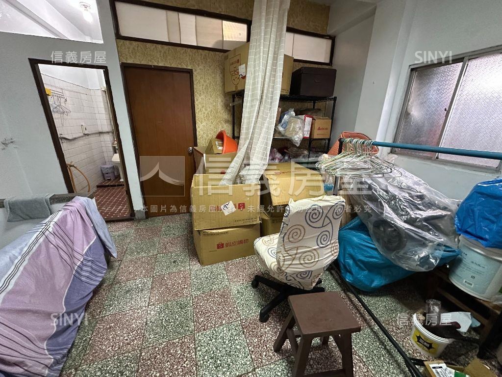 松山車站小品再現江湖房屋室內格局與周邊環境