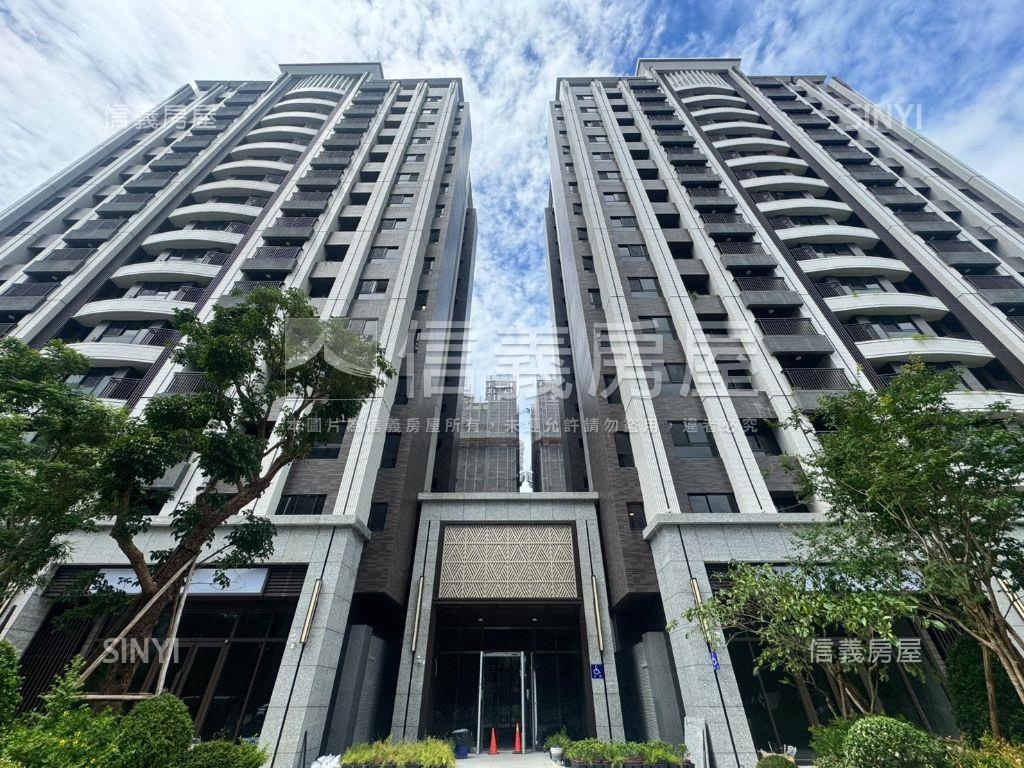 綠雅圖邊間高樓２房車位房屋室內格局與周邊環境