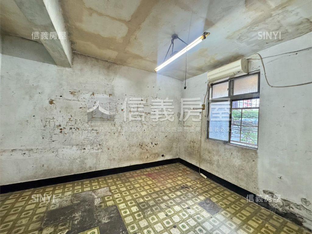 永豐路三角窗店面房屋室內格局與周邊環境