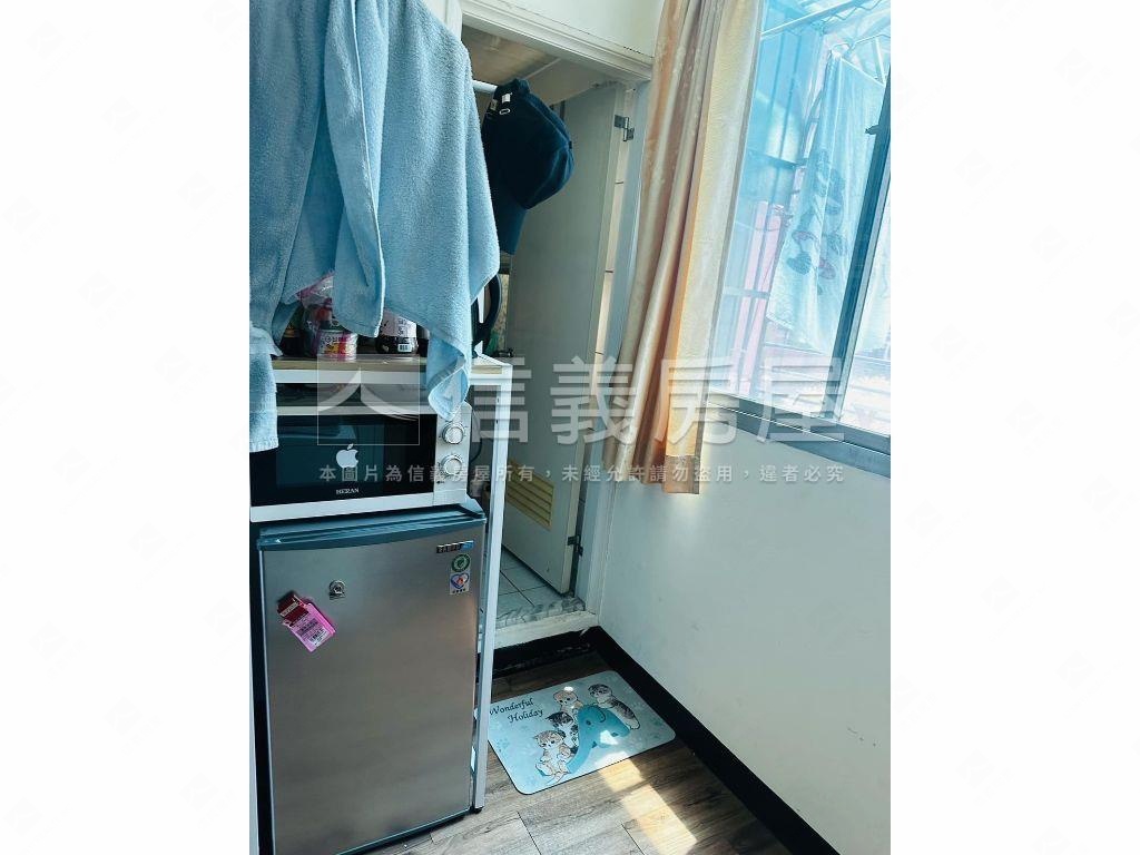 淡水風華置產３房房屋室內格局與周邊環境