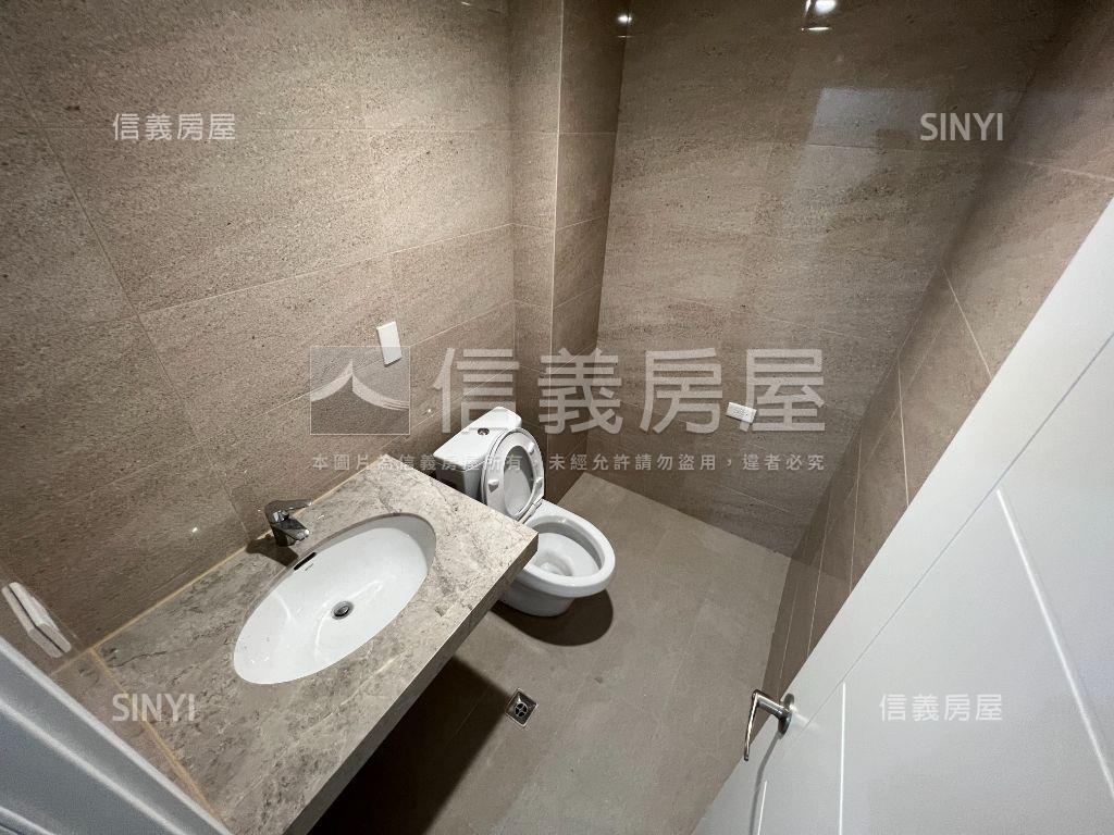 碧根２１黃金店面房屋室內格局與周邊環境