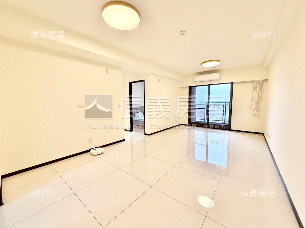 高峰匯｜次頂樓朝南視野房屋室內格局與周邊環境