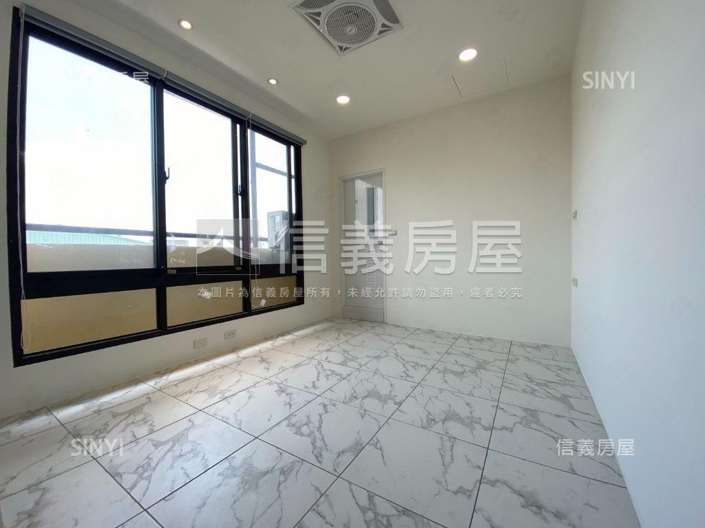 低總價｜美裝潢｜溫馨兩房房屋室內格局與周邊環境