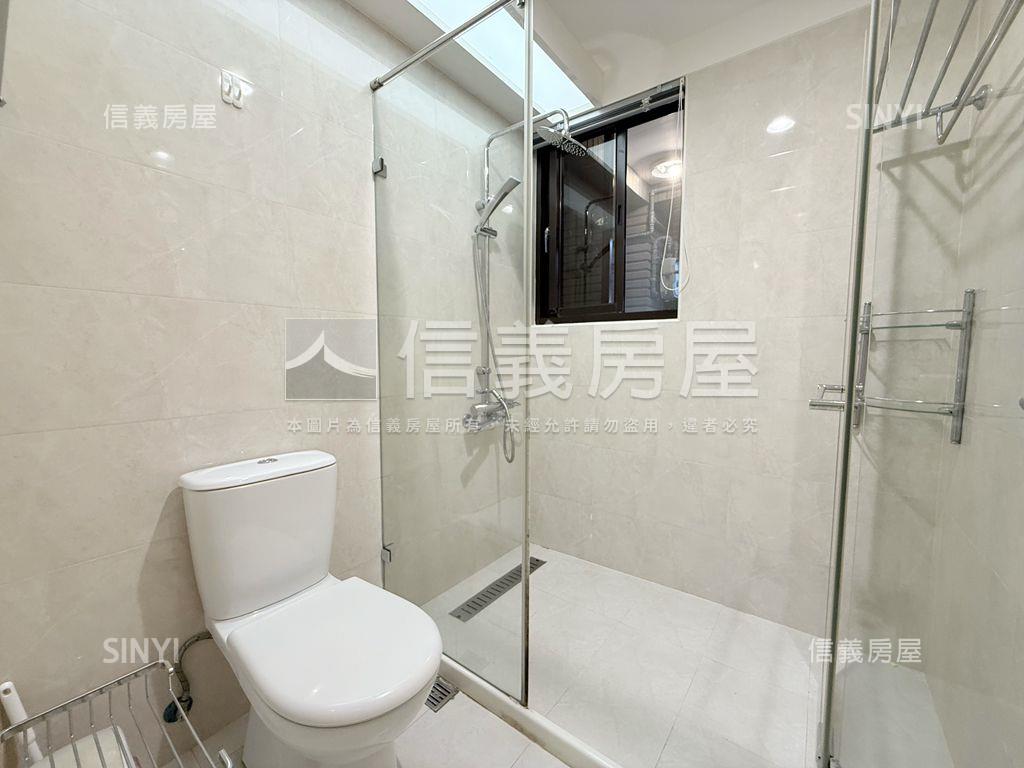 青石巨堂高樓尊爵樓中樓房屋室內格局與周邊環境