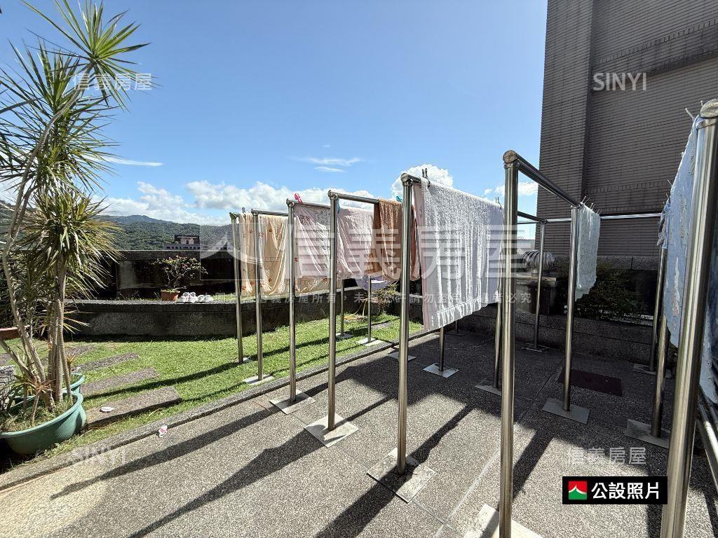 青石巨堂高樓尊爵樓中樓房屋室內格局與周邊環境