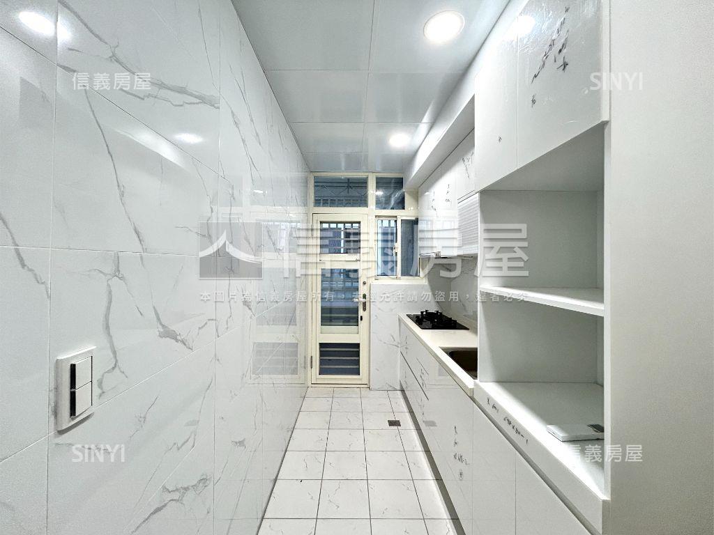 長泰街新裝潢１７８８房屋室內格局與周邊環境