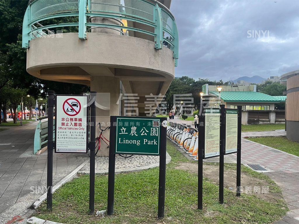 捷運二房電梯珠寶盒房屋室內格局與周邊環境