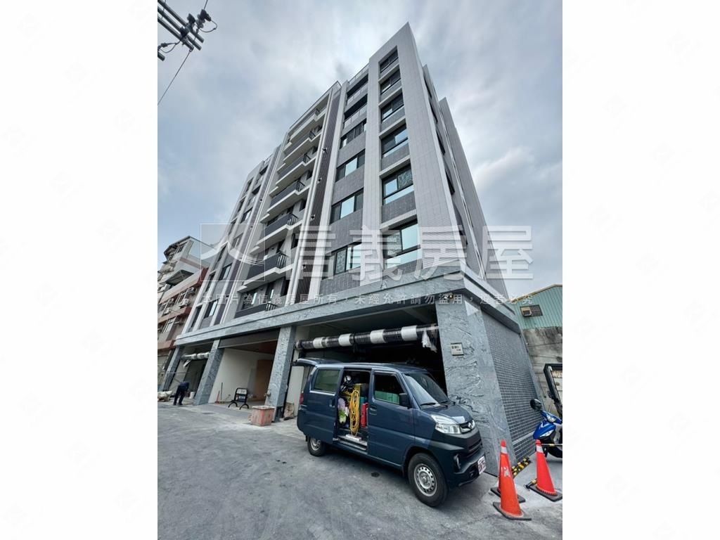 烏日岩倉富御靜巷陽光三房房屋室內格局與周邊環境