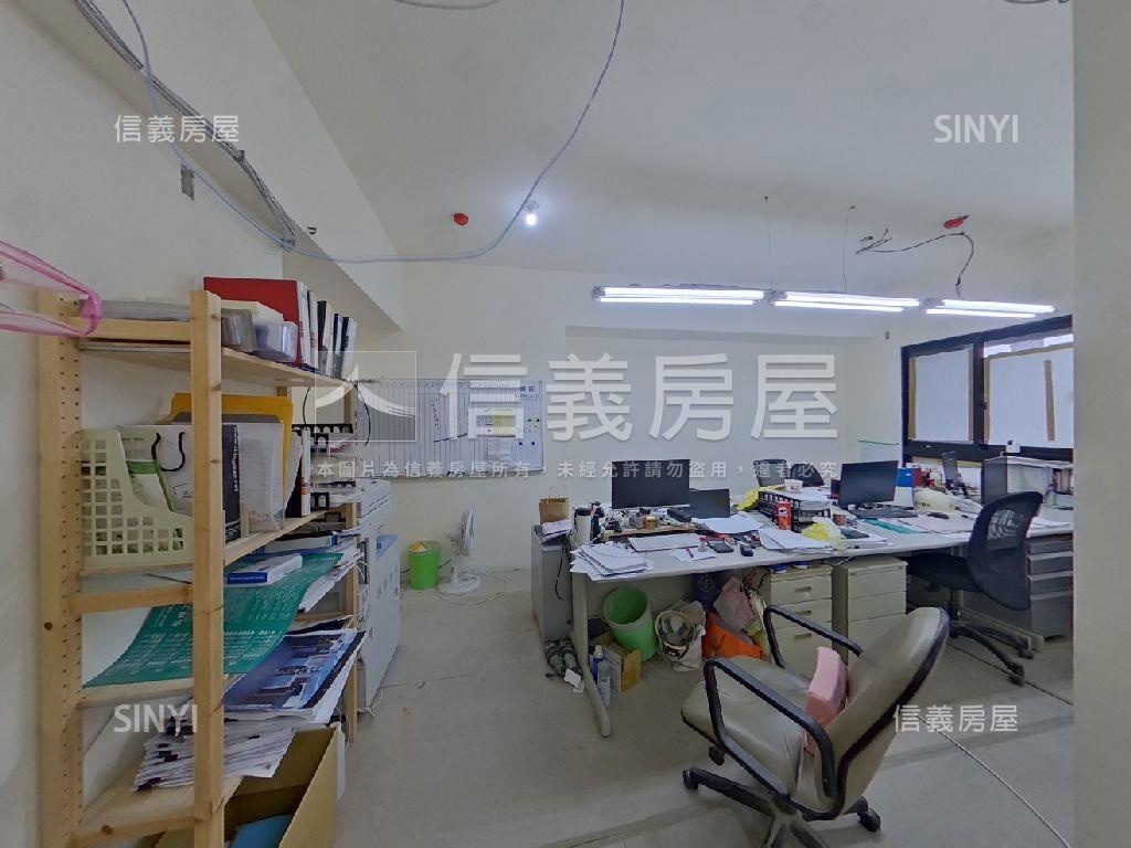 אֵל中正城閱Ｃ１－２房房屋室內格局與周邊環境