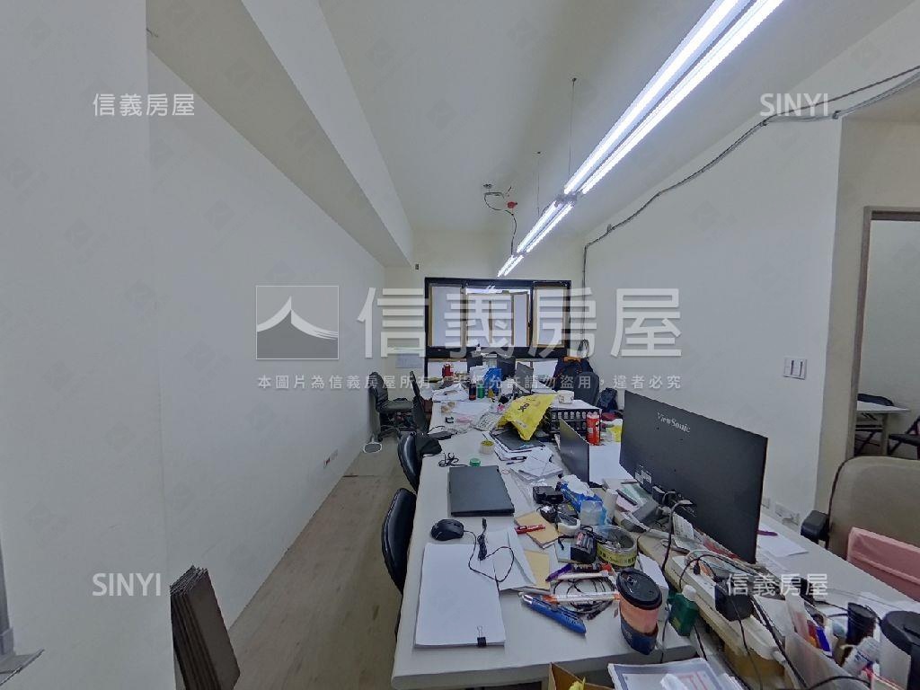 אֵל中正城閱Ｃ１－２房房屋室內格局與周邊環境