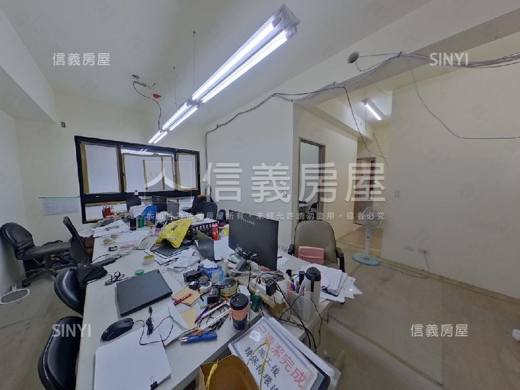 אֵל中正城閱Ｃ１－２房房屋室內格局與周邊環境