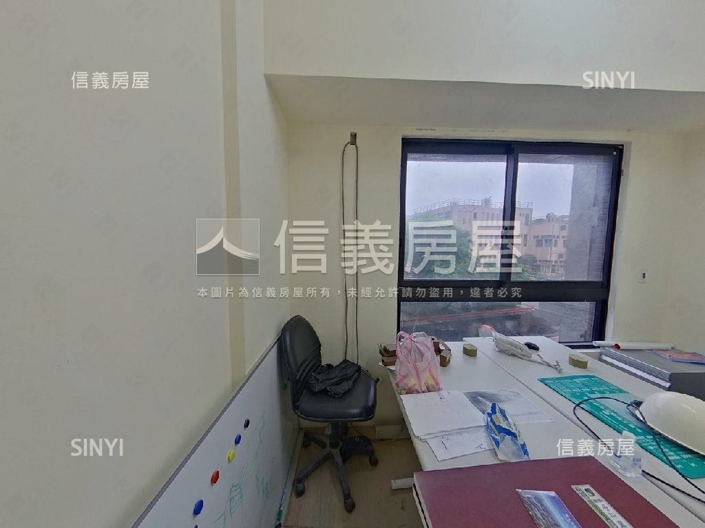 אֵל中正城閱Ｃ１－２房房屋室內格局與周邊環境