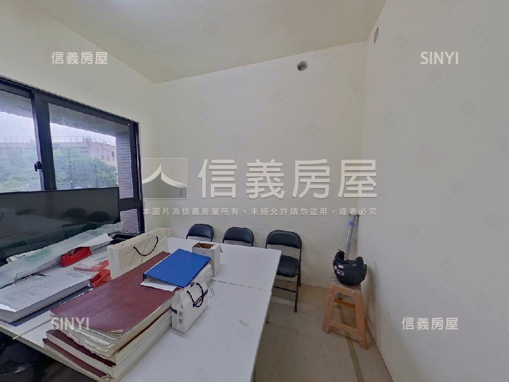 אֵל中正城閱Ｃ１－２房房屋室內格局與周邊環境