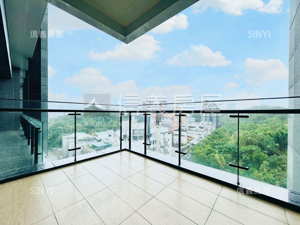 疆山１戶２主臥３車位４房房屋室內格局與周邊環境