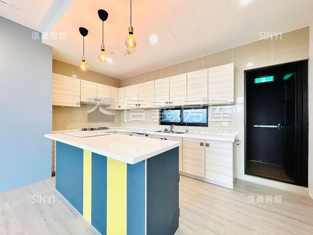 疆山１戶２主臥３車位４房房屋室內格局與周邊環境