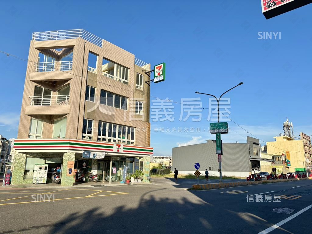 土城市區大面寬花園雙車墅房屋室內格局與周邊環境