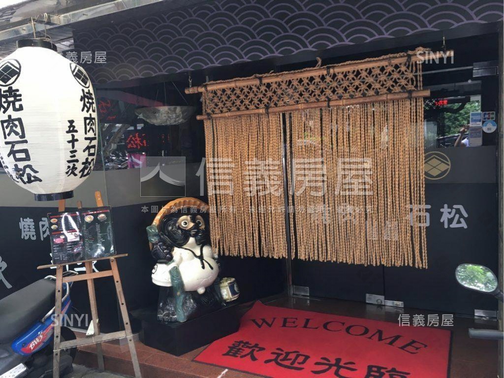 南京復興雙捷運線稀有店面房屋室內格局與周邊環境
