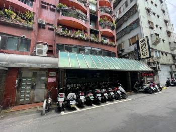 南京復興雙捷運線稀有店面