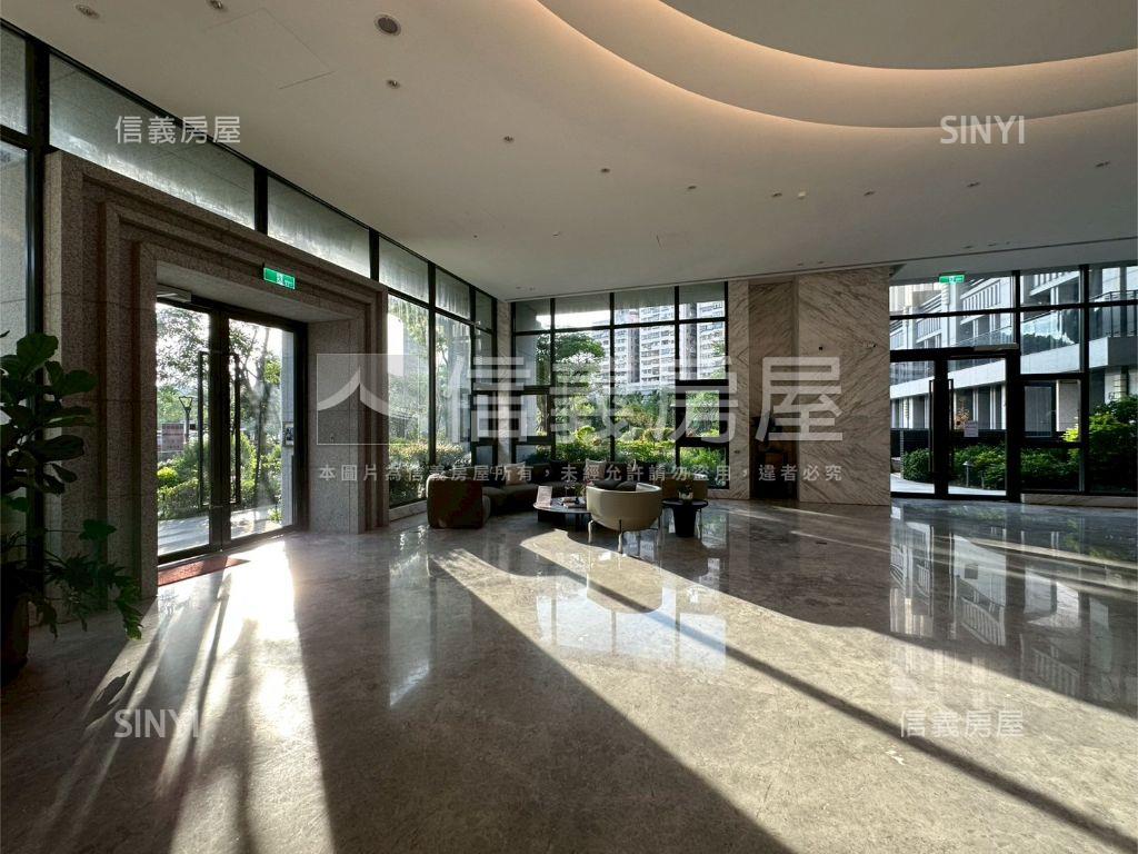 伴月灣．邊間大坪戶型房屋室內格局與周邊環境