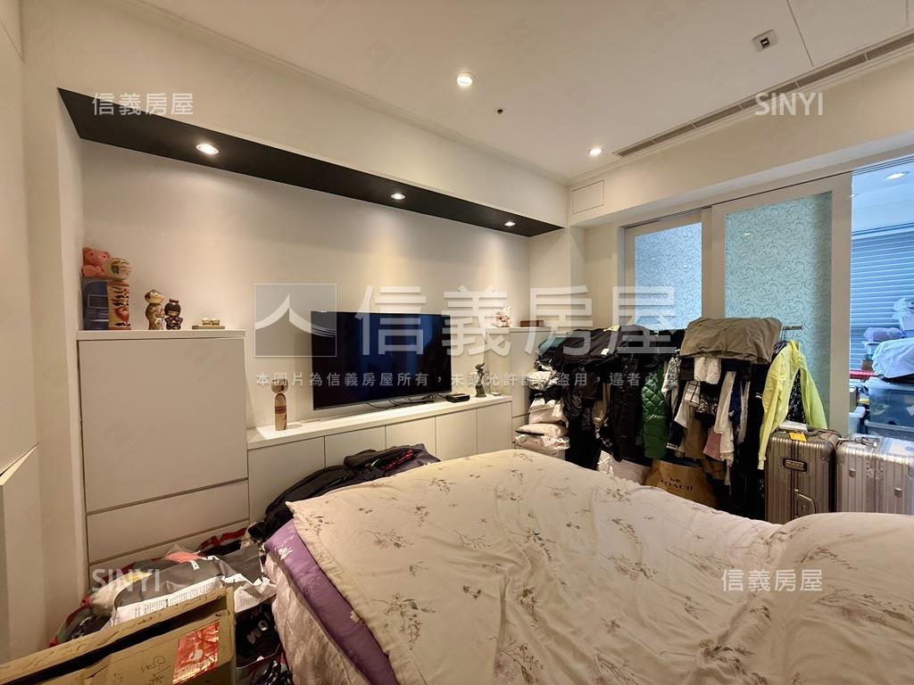 專任【天泉】稀有高樓景觀房屋室內格局與周邊環境