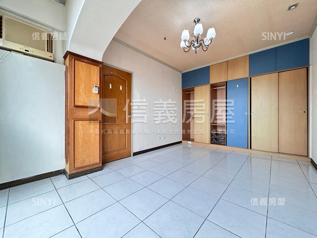 稀有公園路高樓採光大空間房屋室內格局與周邊環境