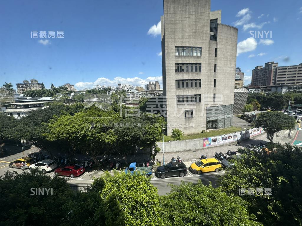 崇光大廈電梯三房房屋室內格局與周邊環境