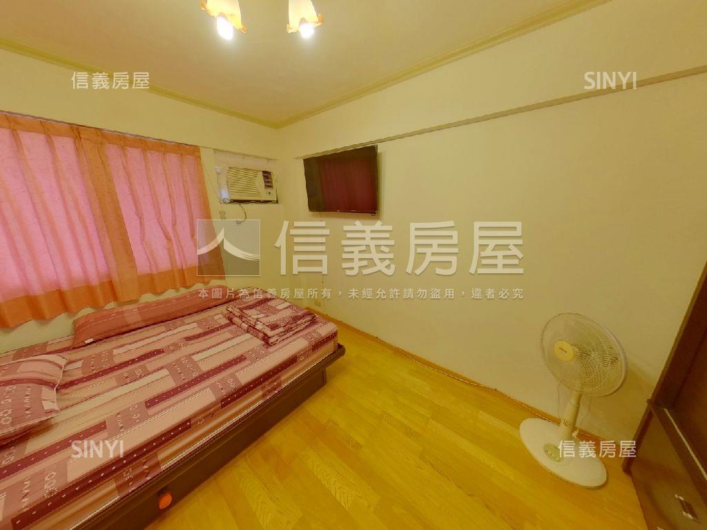 玫瑰玫瑰大四房房屋室內格局與周邊環境