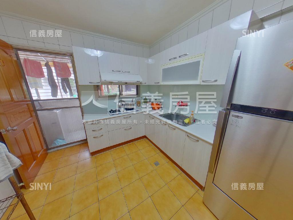 玫瑰玫瑰大四房房屋室內格局與周邊環境