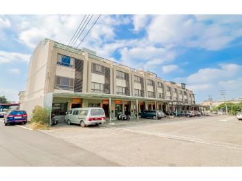 豐原角間臨路別墅