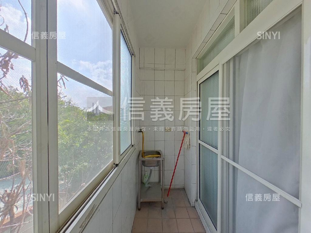 地坪約３８．４４坪廠房房屋室內格局與周邊環境
