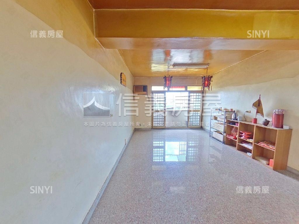地坪約３８．４４坪廠房房屋室內格局與周邊環境