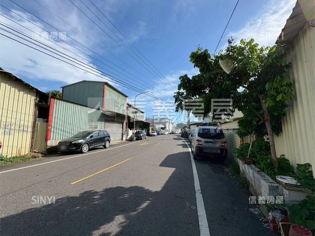 地坪約３８．４４坪廠房房屋室內格局與周邊環境