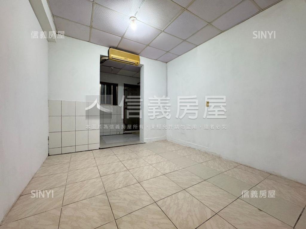 近亞東捷運四川路一樓房屋室內格局與周邊環境