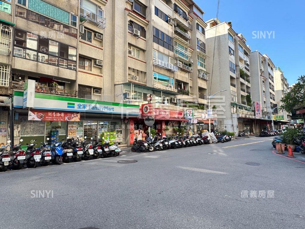 近亞東捷運四川路一樓房屋室內格局與周邊環境