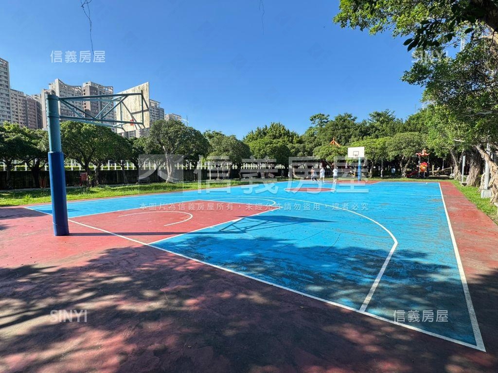 近亞東捷運四川路一樓房屋室內格局與周邊環境