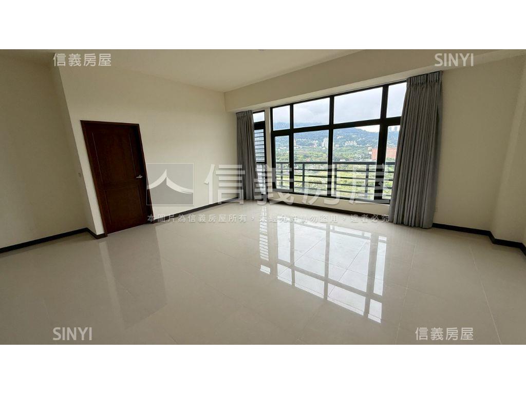 擁抱山河電梯豪景大戶房屋室內格局與周邊環境