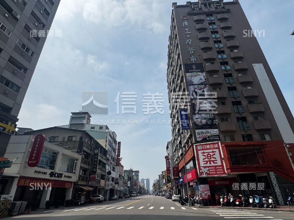 西區ＳＯＧＯ摩登市可營登房屋室內格局與周邊環境