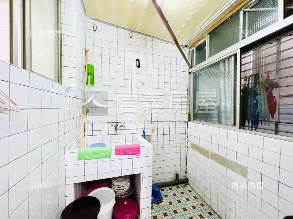 近海山站免爬高學區宅房屋室內格局與周邊環境