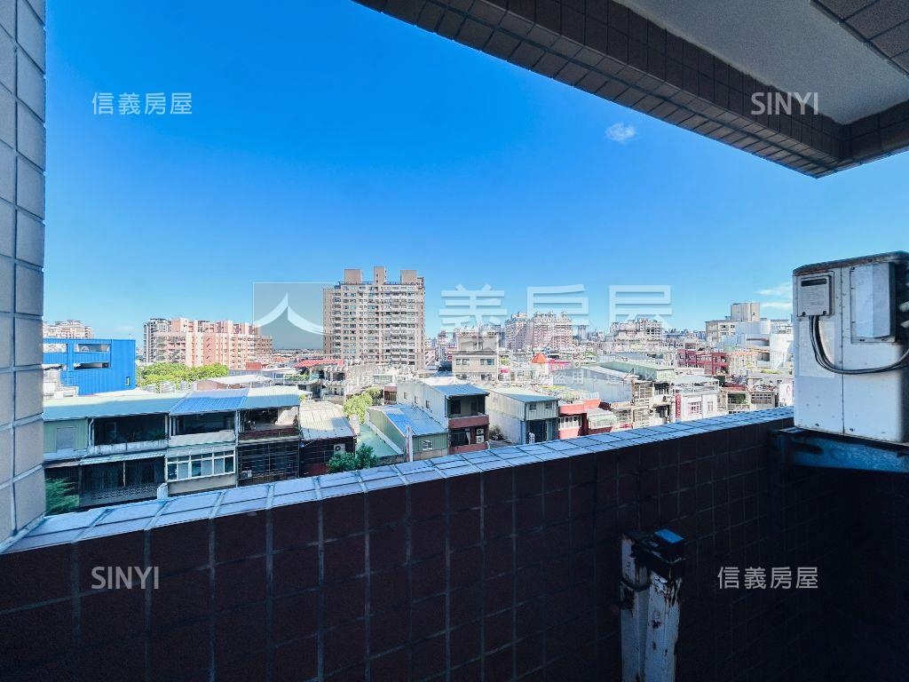 近中山國小三房車位房屋室內格局與周邊環境