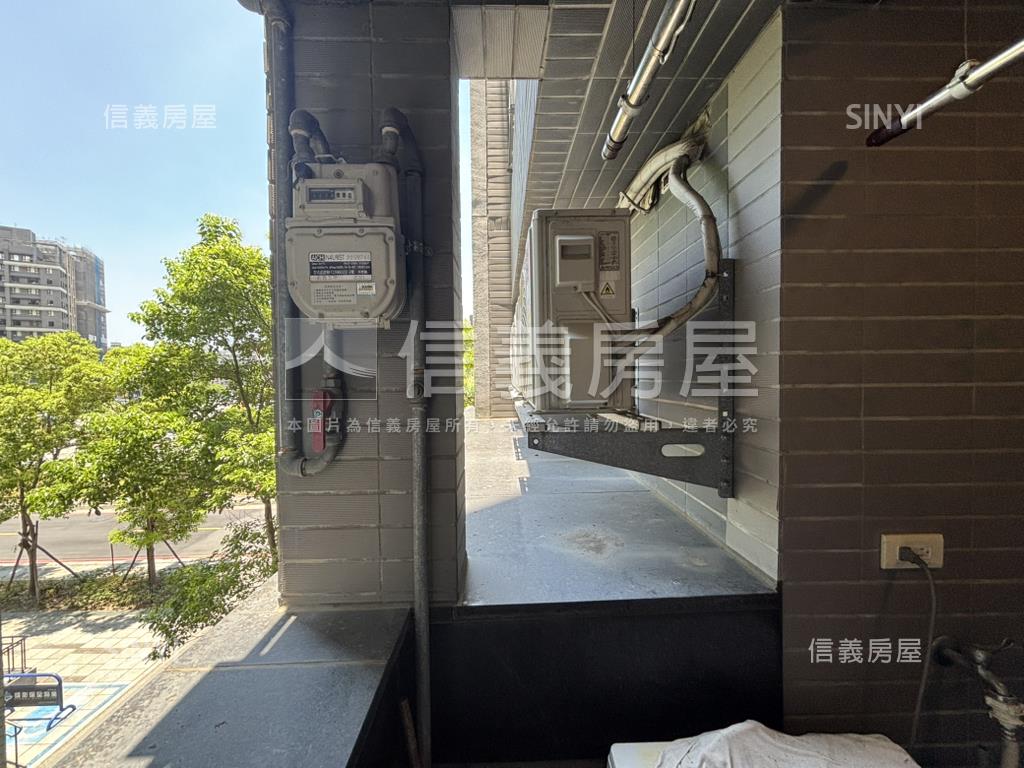 大陽光露臺兩房輕鬆小品川房屋室內格局與周邊環境