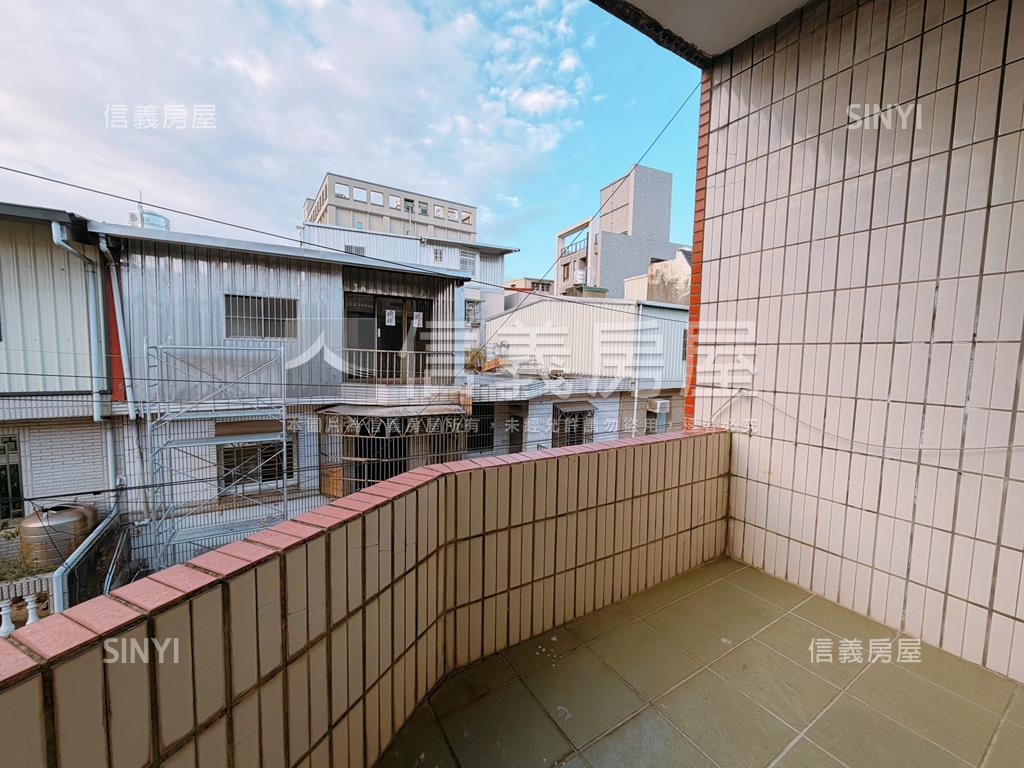 祥安國小旁美透天輕鬆成家房屋室內格局與周邊環境