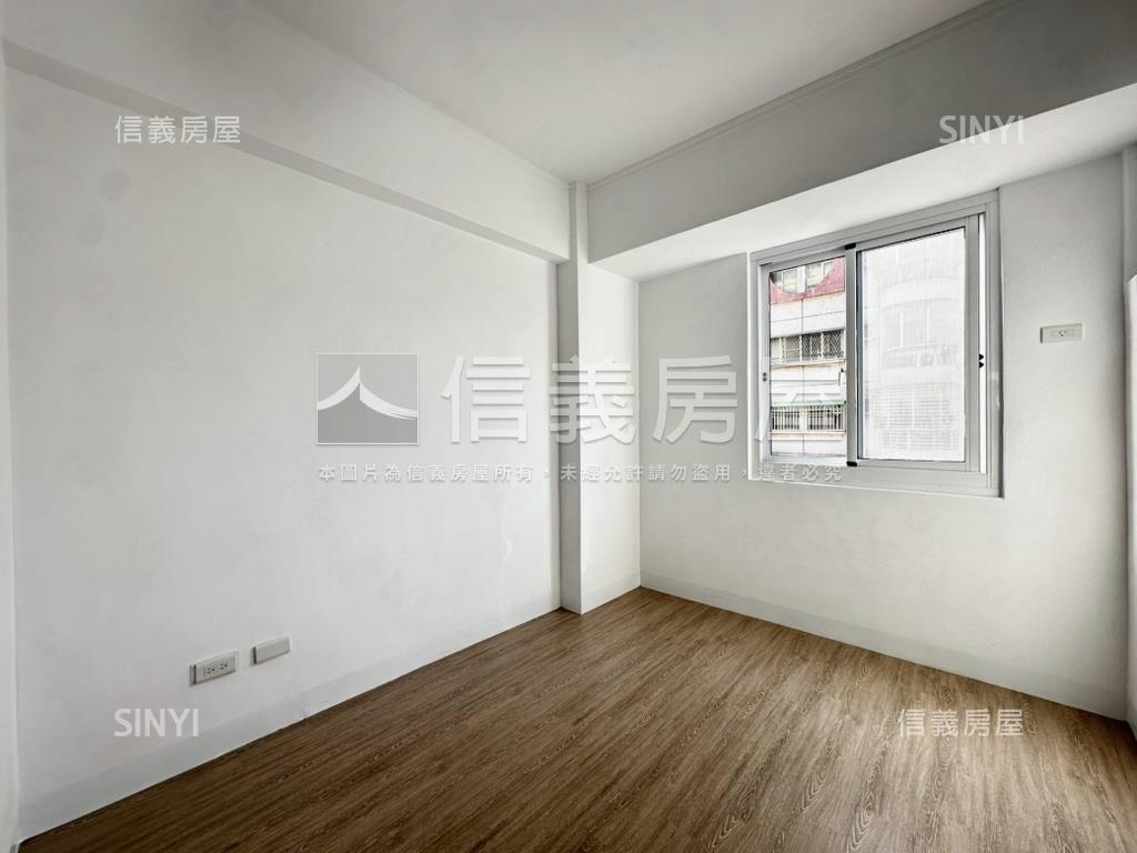 ＄Ｒ１５生態園區三房車位房屋室內格局與周邊環境