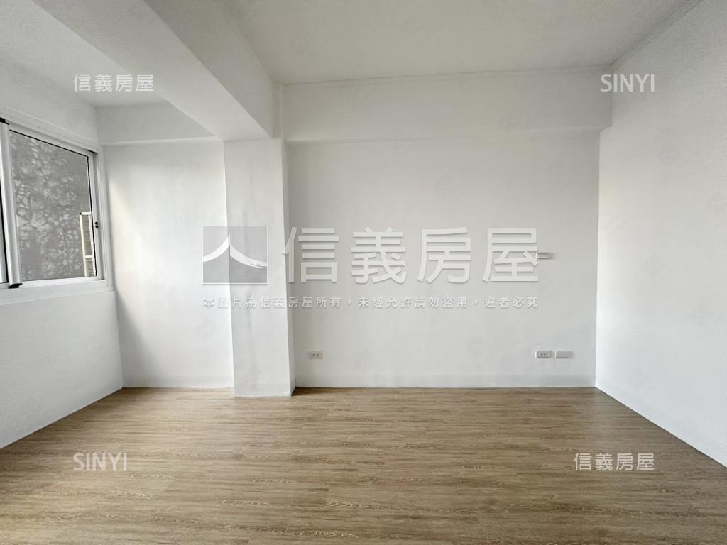 ＄Ｒ１５生態園區三房車位房屋室內格局與周邊環境