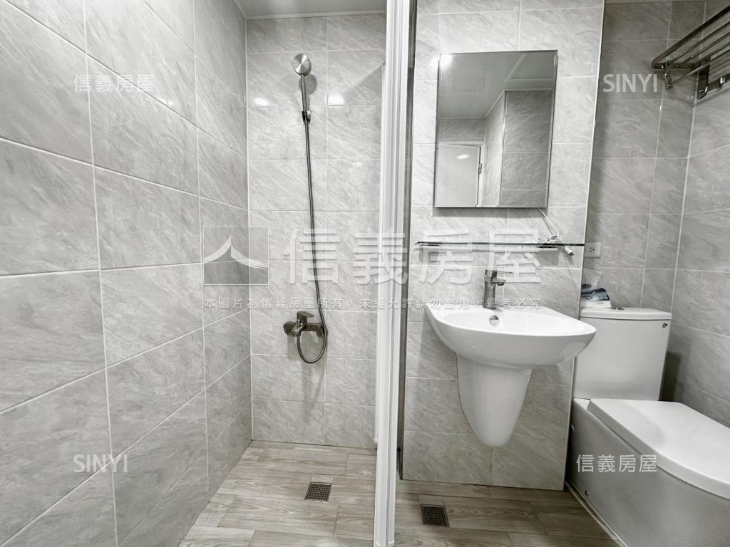 ＄Ｒ１５生態園區三房車位房屋室內格局與周邊環境