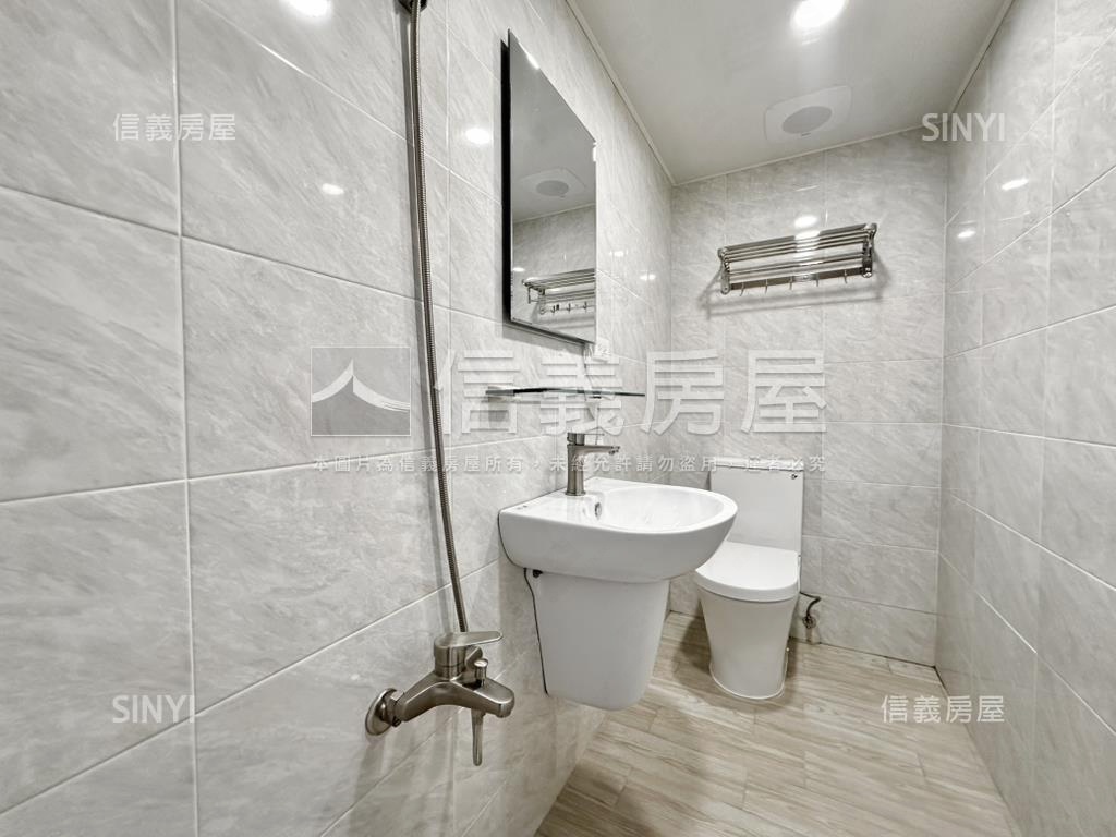 ＄Ｒ１５生態園區三房車位房屋室內格局與周邊環境