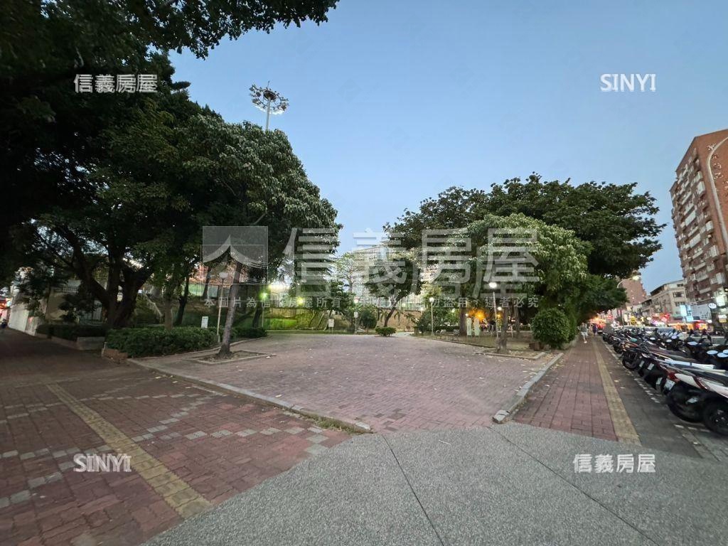 店長推薦想享五期兩房車位房屋室內格局與周邊環境