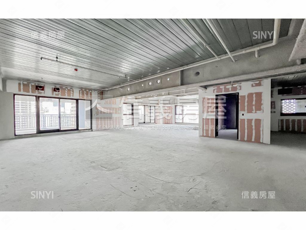 七期帝寶朝南視野戶房屋室內格局與周邊環境