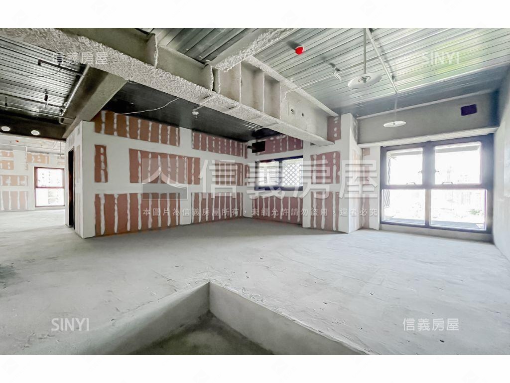 七期帝寶朝南視野戶房屋室內格局與周邊環境