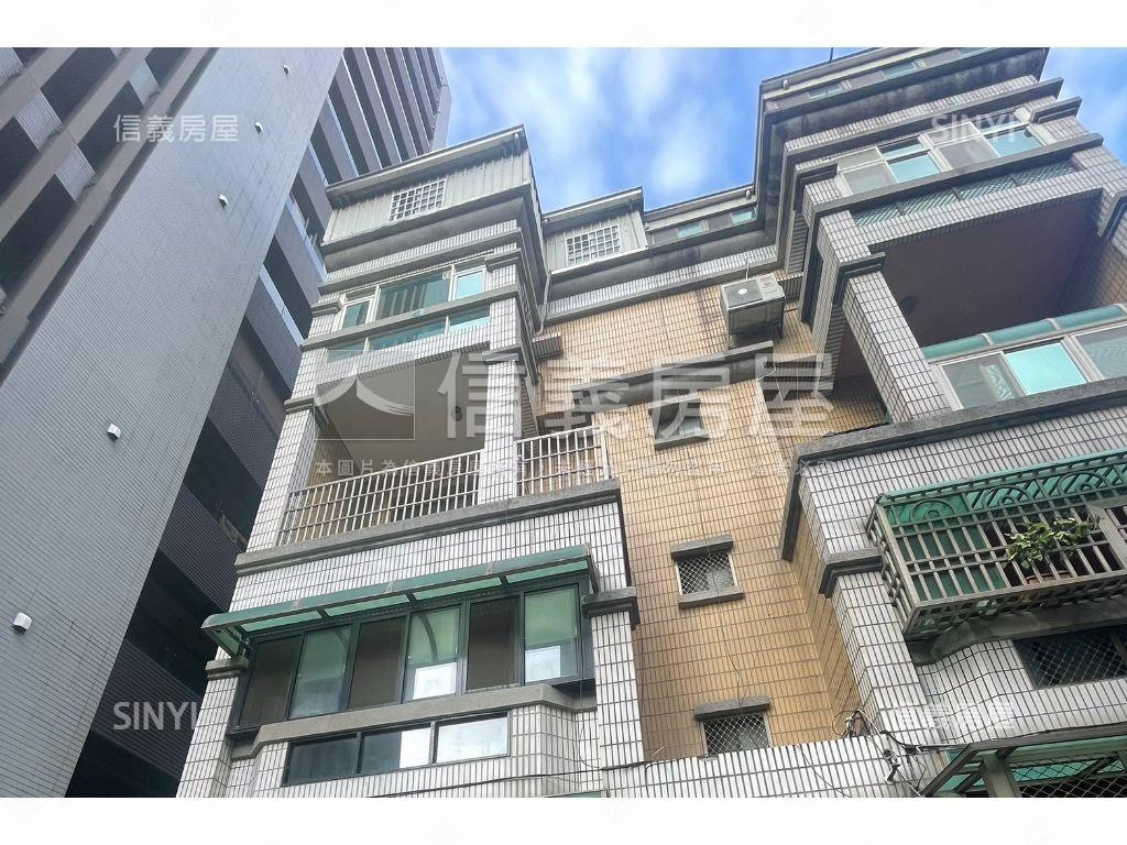 專任民生富豪別墅樓中樓房屋室內格局與周邊環境